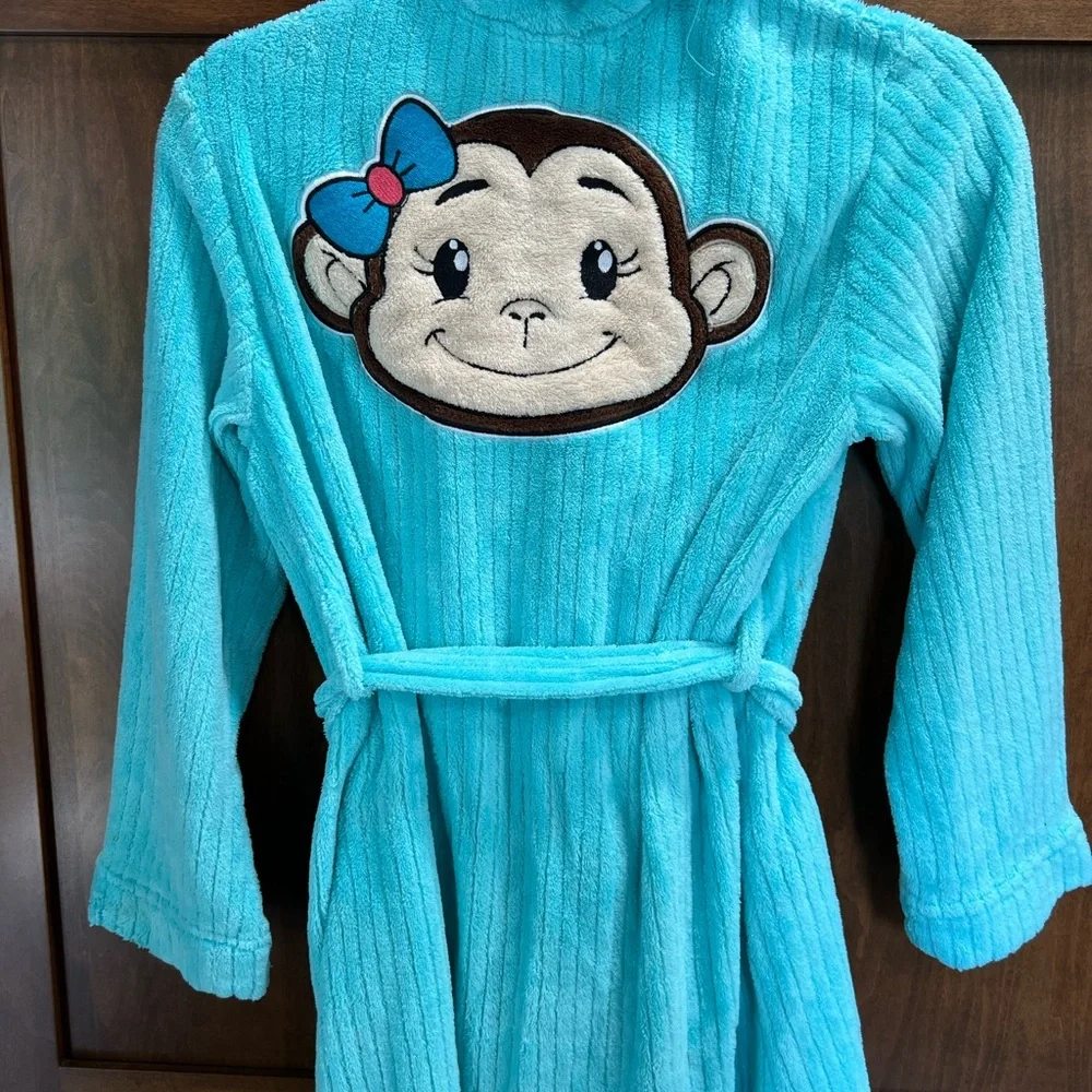 EUC~ Joe Boxer children’s robe, size 10/12.